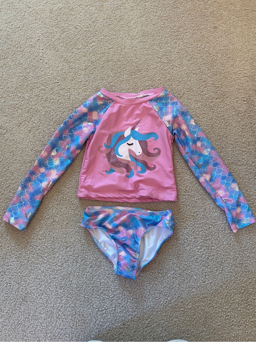 🤍Young heart swim 🤍Girls Swim Set, size 4 age